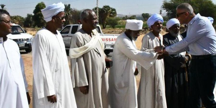 محافظ أسوان يتفقد مجمع الخدمات الصناعية بقرية الكوبانية - أحداث اليوم